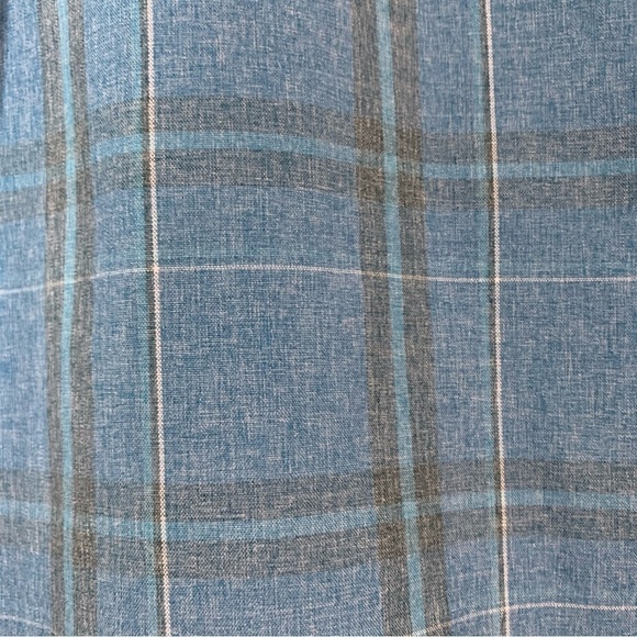 Hurley EUC blue and gray plaid dri-fit short‎ sleeve button down. Size L - Picture 10 of 10
